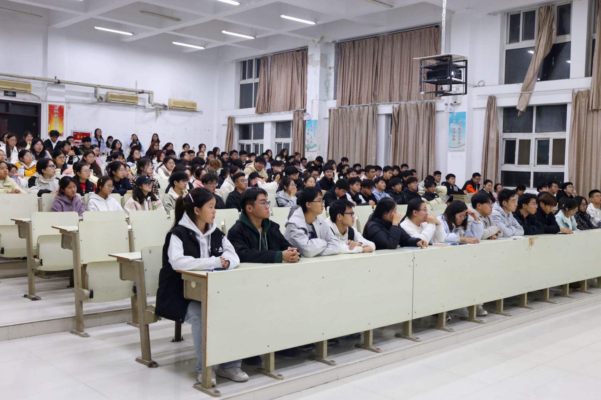 qy千亿球友会